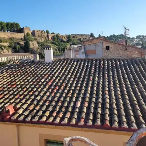 Antes: tejado de teja árabe